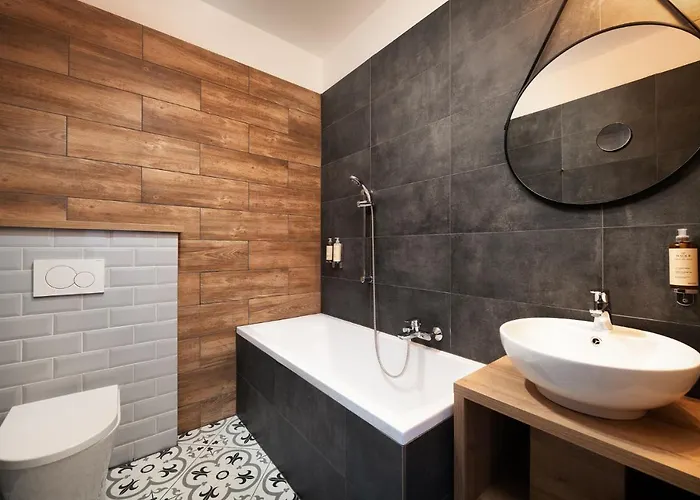 Wine & Wellness Besedni Dum 3*