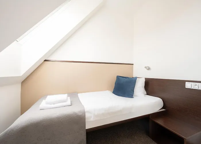 Wine & Wellness Besedni Dum 3* ヴァルチツェ